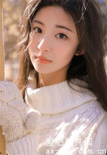 黑料最新吃瓜网,揭秘娱乐圈惊天大瓜，吃瓜群众纷纷热议！